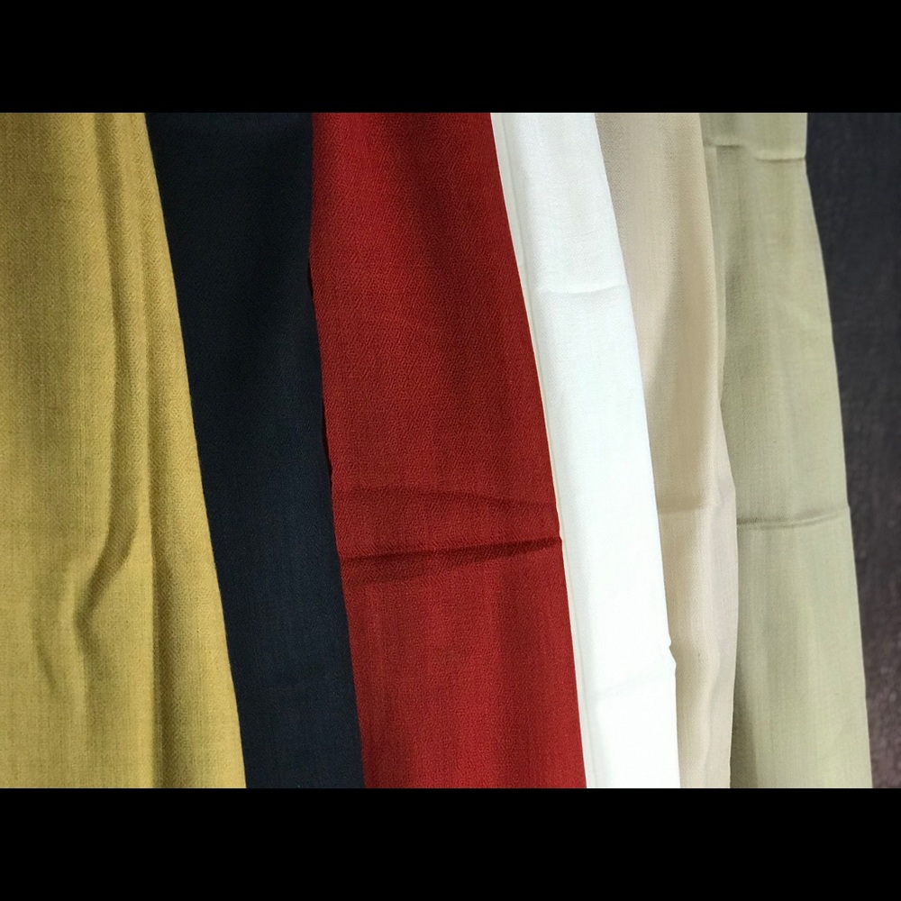Cashmere scarf